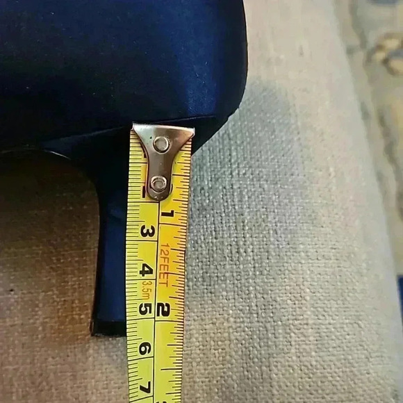 Nina New York Rhiyana Navy Peep Toe Satin pumps Size 10W. - Picture 4 of 7